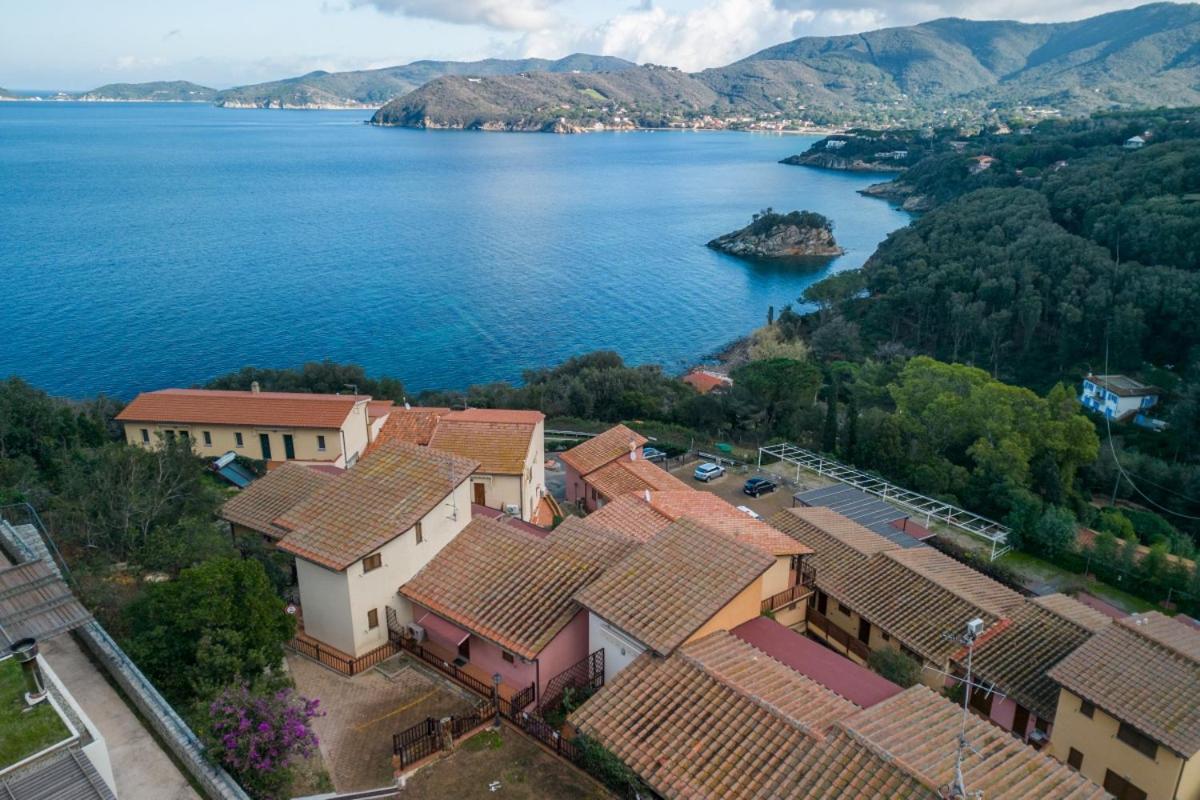 La Paolina Vista Mare E Natura Marciana Marina  Luaran gambar